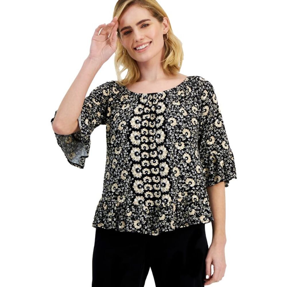 Petite Runaway Pottery On/Off Knit Top
